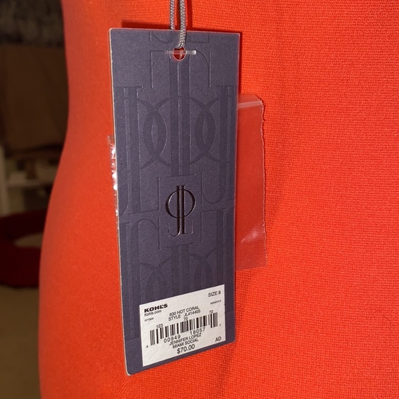 Jennifer Lopez coral dress - Picture 6 of 10